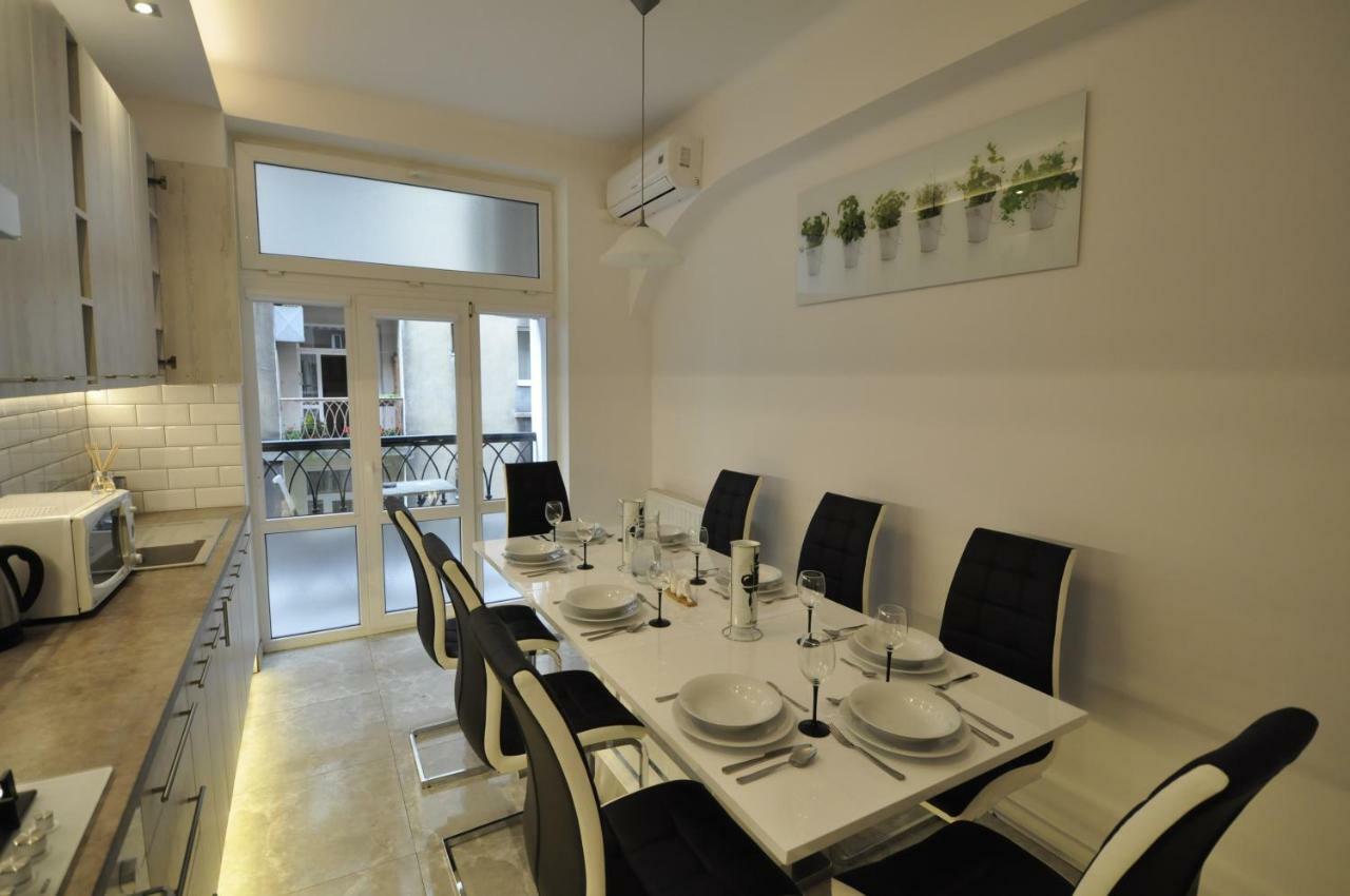 Wild Solutions Sauna Apartments Krakow Luaran gambar