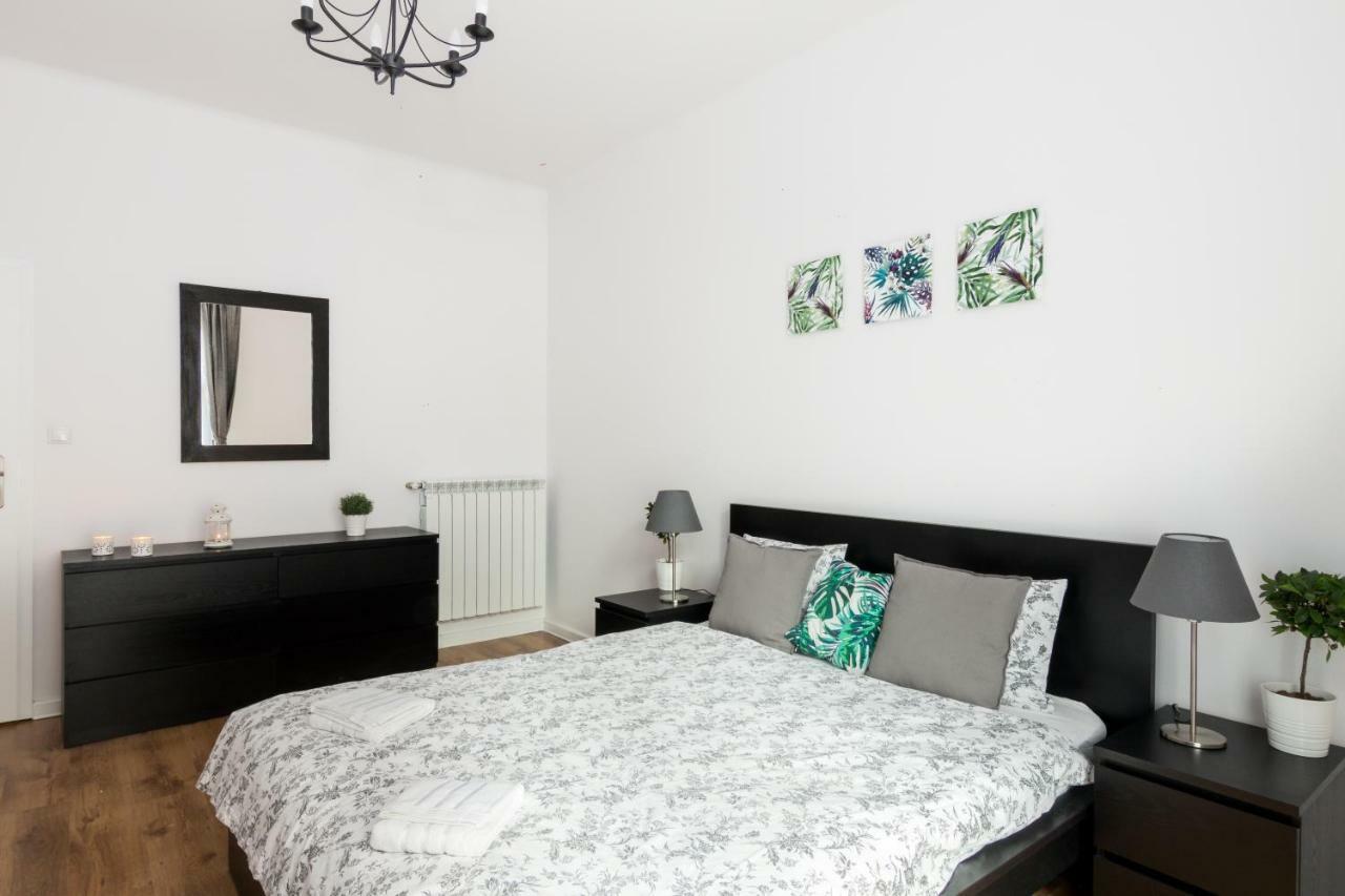 Wild Solutions Sauna Apartments Krakow Luaran gambar
